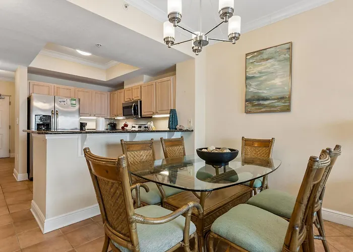 Apartment Crystal Towers By Southern Vacation